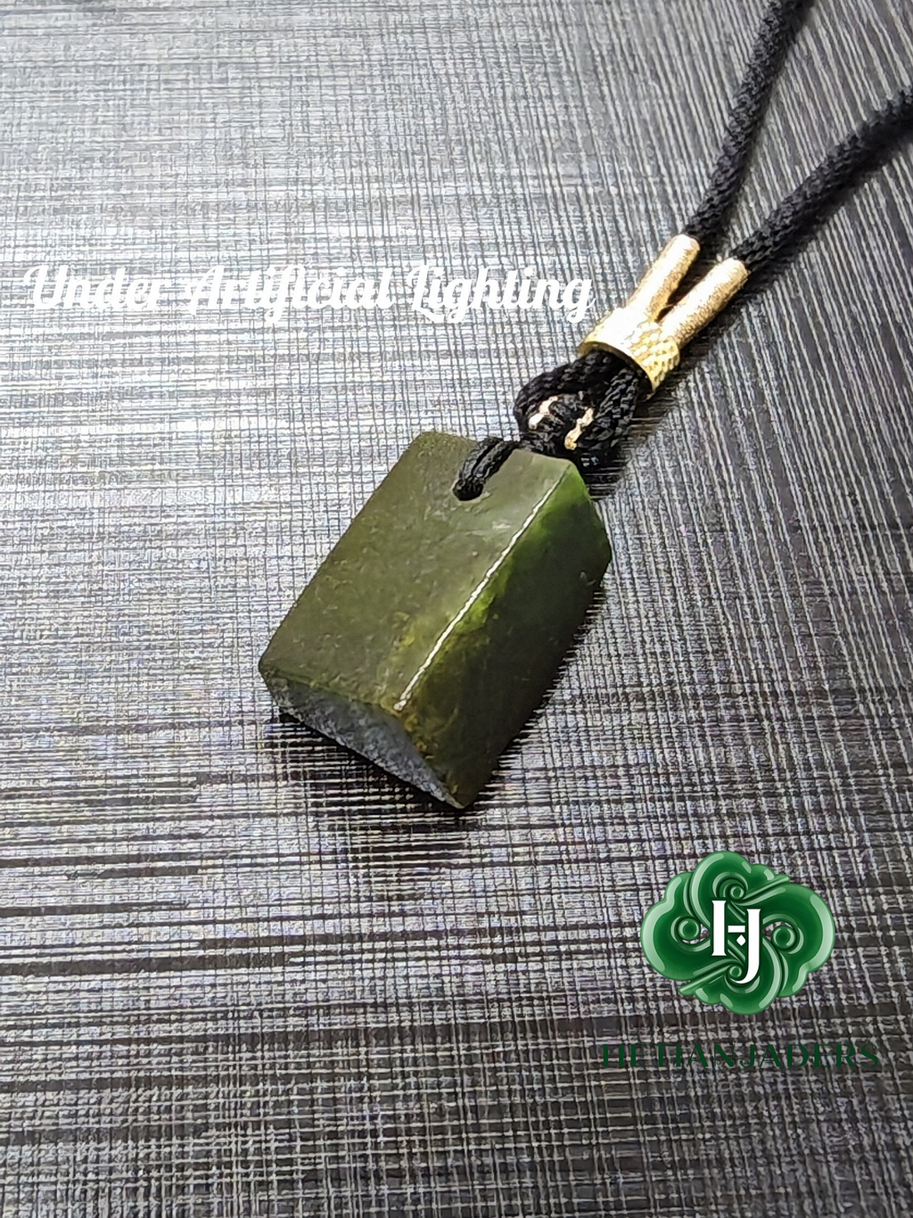 Authentic Hetian Biyu Jade Seed Pendant / 和田玉碧玉籽无事牌吊坠