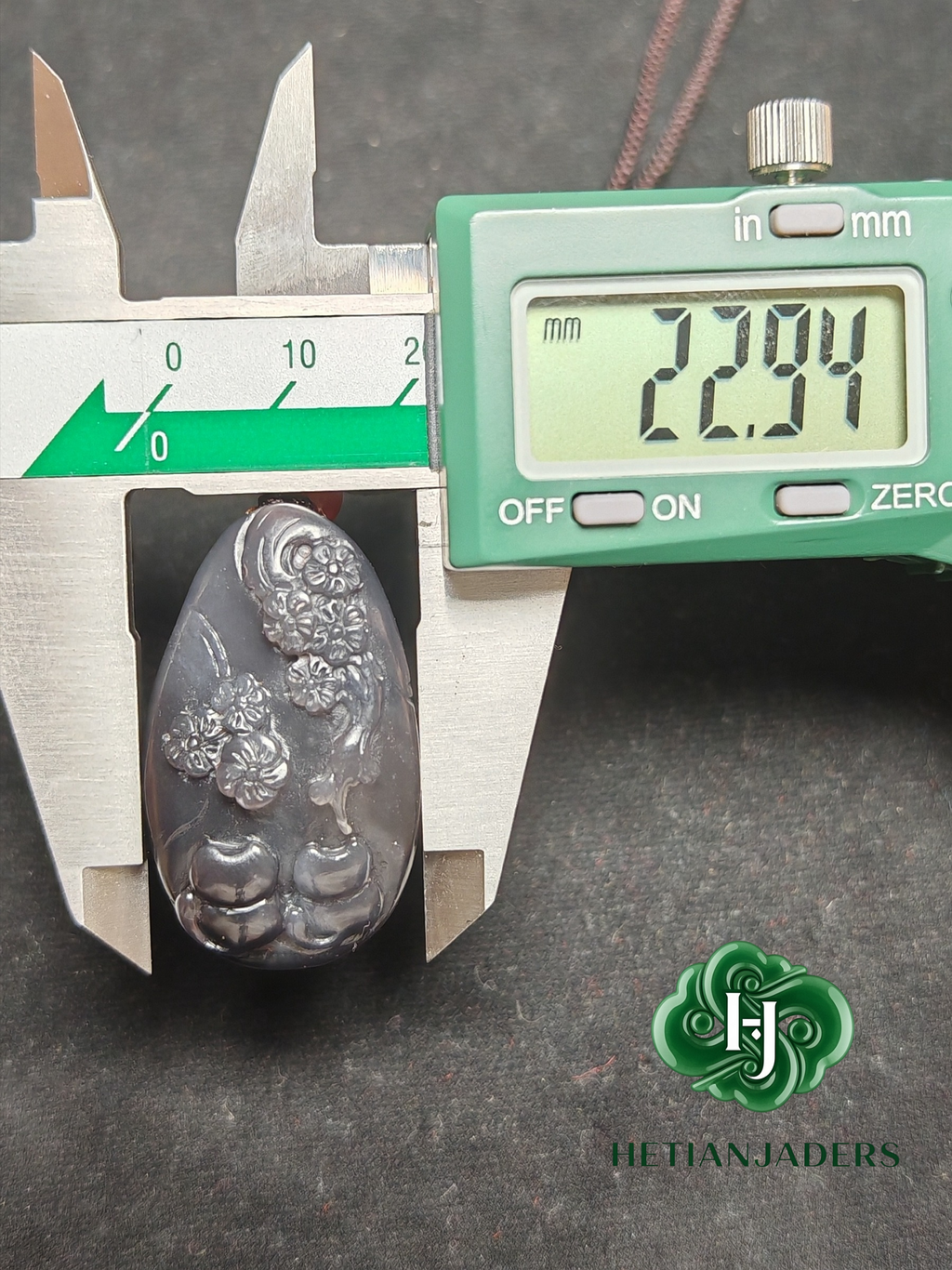 Authentic Hetian Imperial Purple Jade Carved Pendant / 和田玉帝王紫雕刻吊坠