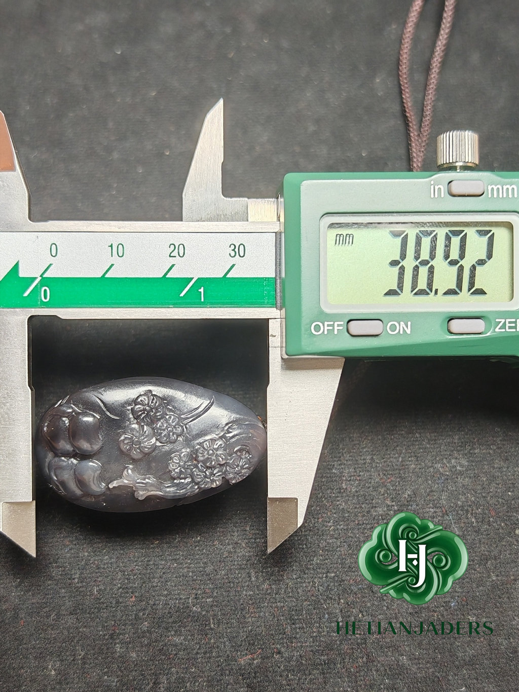 Authentic Hetian Imperial Purple Jade Carved Pendant / 和田玉帝王紫雕刻吊坠
